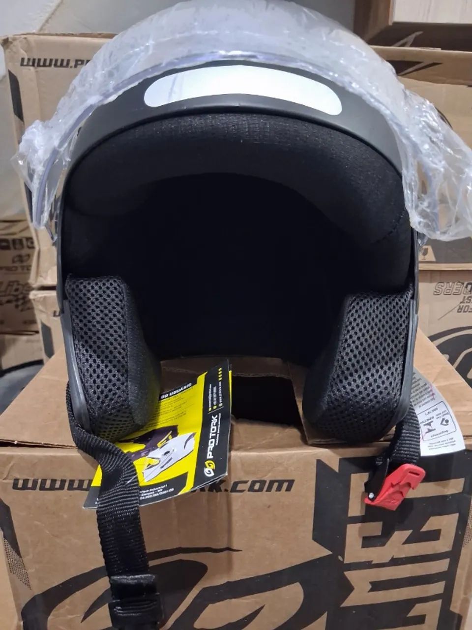 MEGA OFERTA!! CAPACETE NEW LIBERTY 3 PRETO - Foto 3