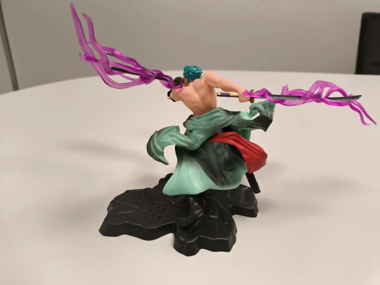 ZORO One Piece  - Foto 4