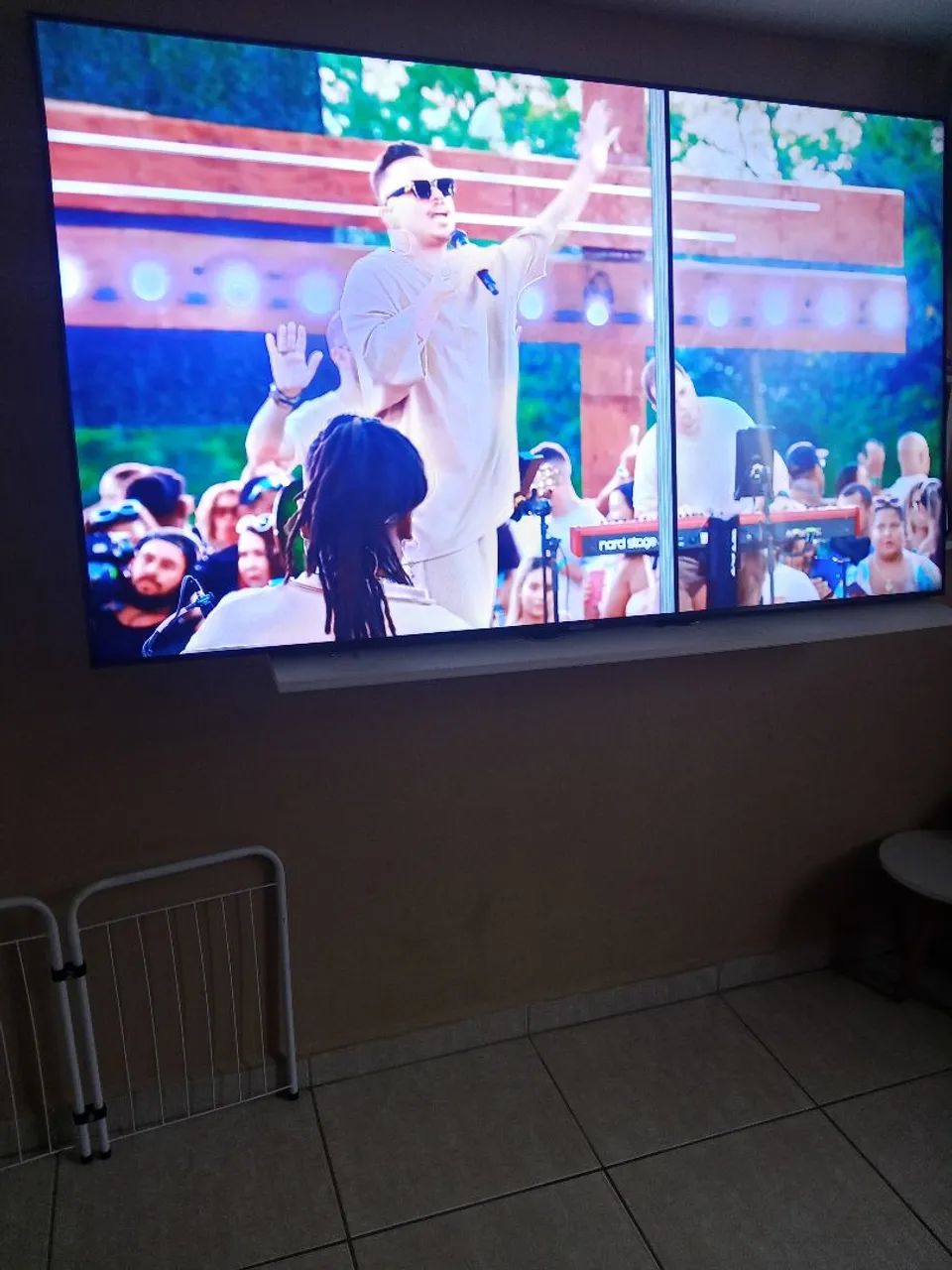 Tv smart 65 polegadas  - Foto 2