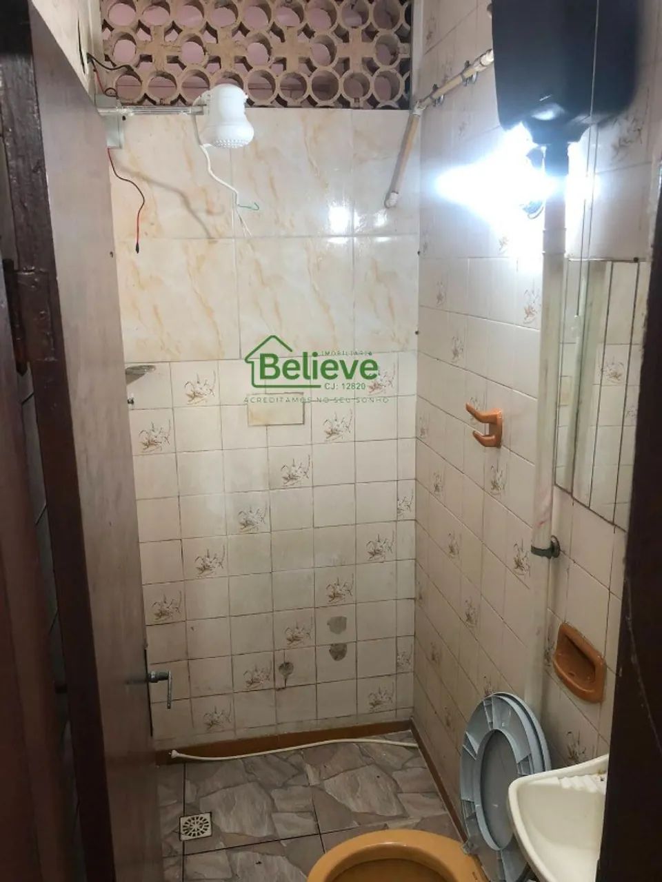 ALUGA-SE - 1 QUARTO EM PIEDADE - Foto 4
