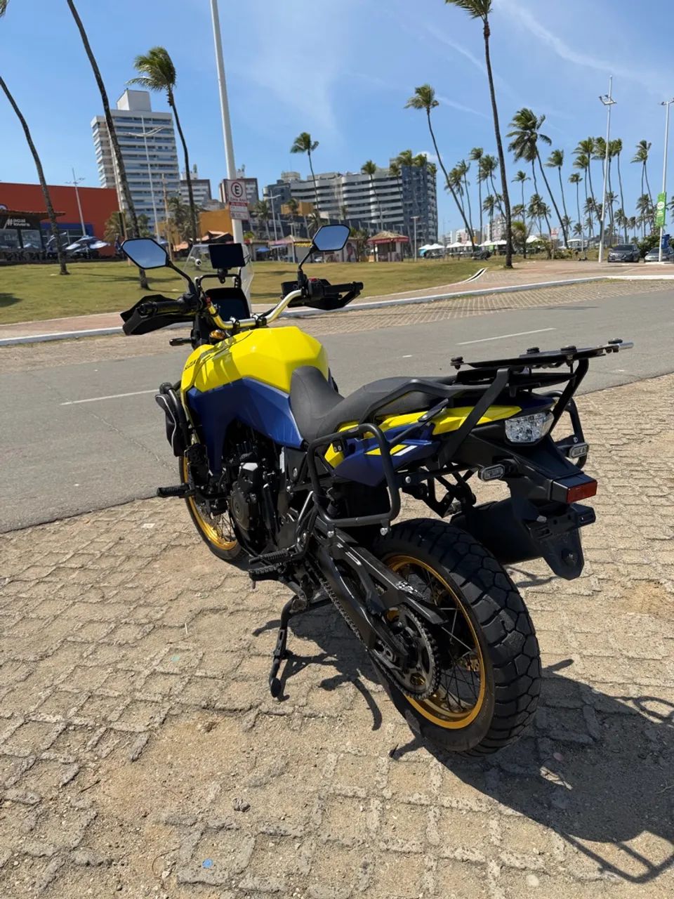 V Strom 800  - Foto 4