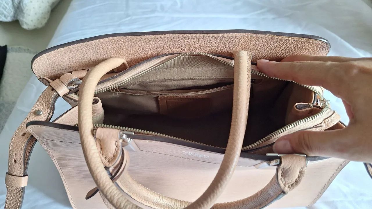 Bolsa Arezzo de couro - Foto 2