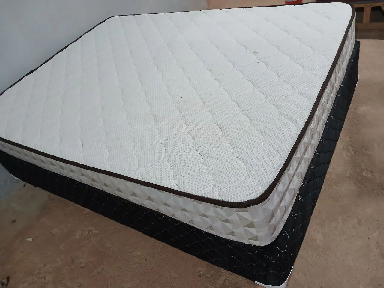 Cama box casal 