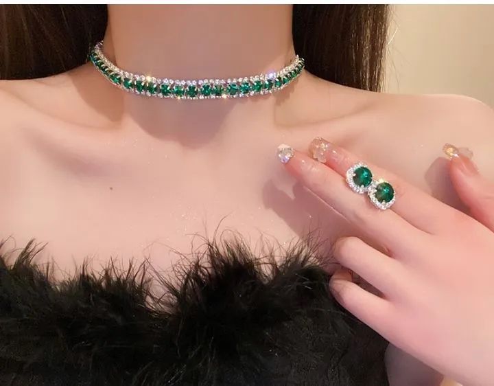 Conjunto Colar mais brincos  - Foto 2