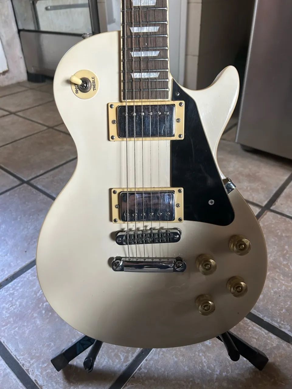 Guitarra Les Paul 