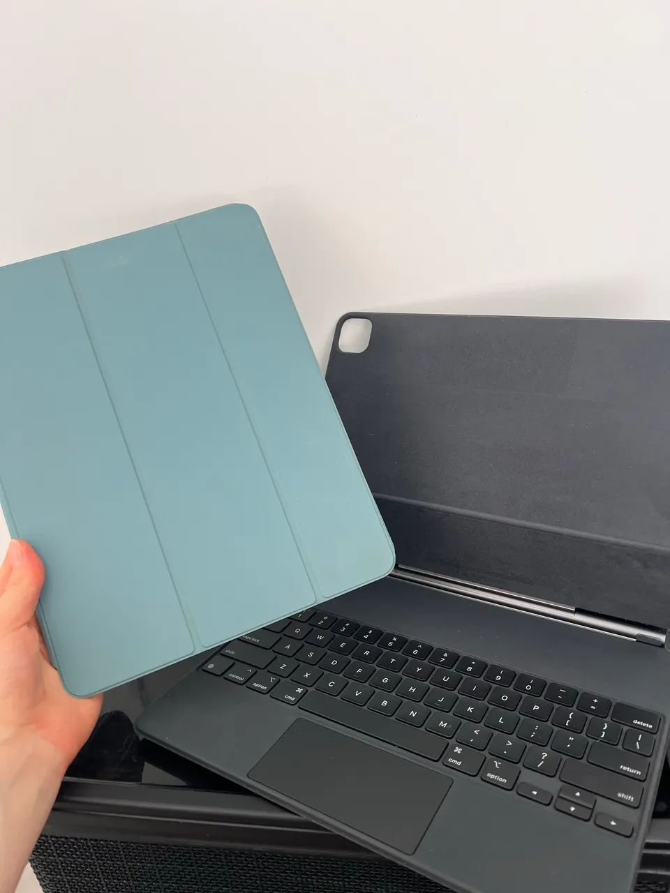iPad Pro 512GB + Apple Pencil + 2 cases original - Foto 4