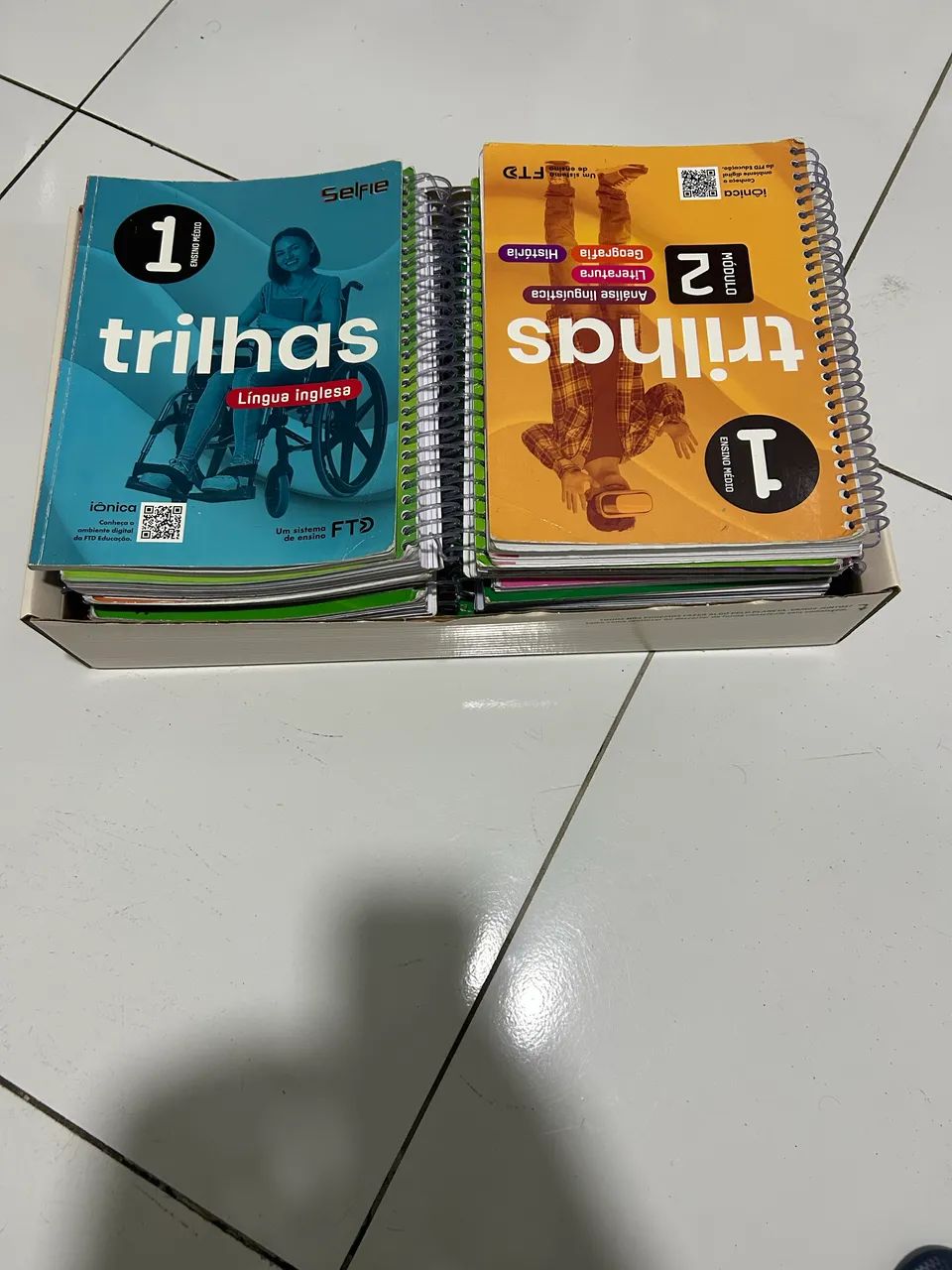 Coleção FTD TRILHAS 1º ano EM COMPLETO 