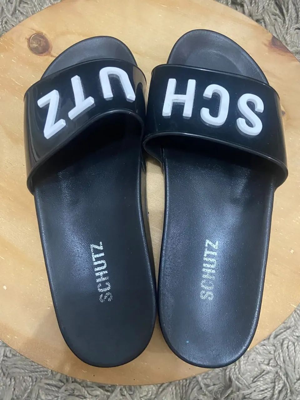Chinelo slide preto - Schutz
