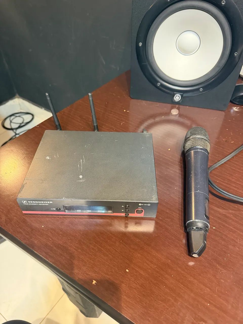 Microfone Sennheiser EW100 G3 - Microfones e Gravadores