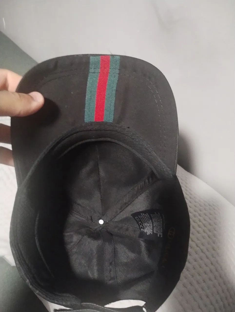 Boné Gucci preto 