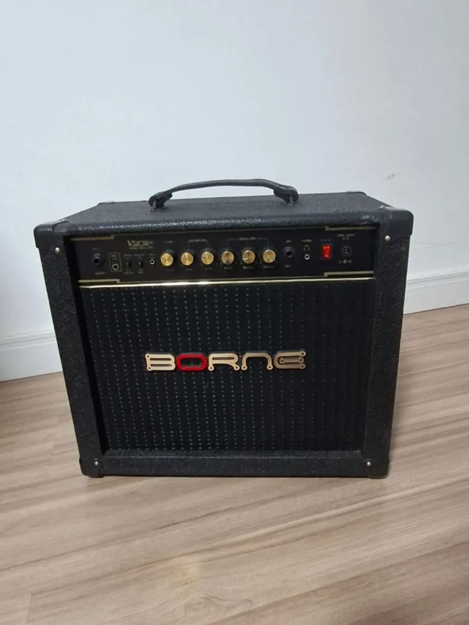 Amplificador Borne Vorax 1050 Studio