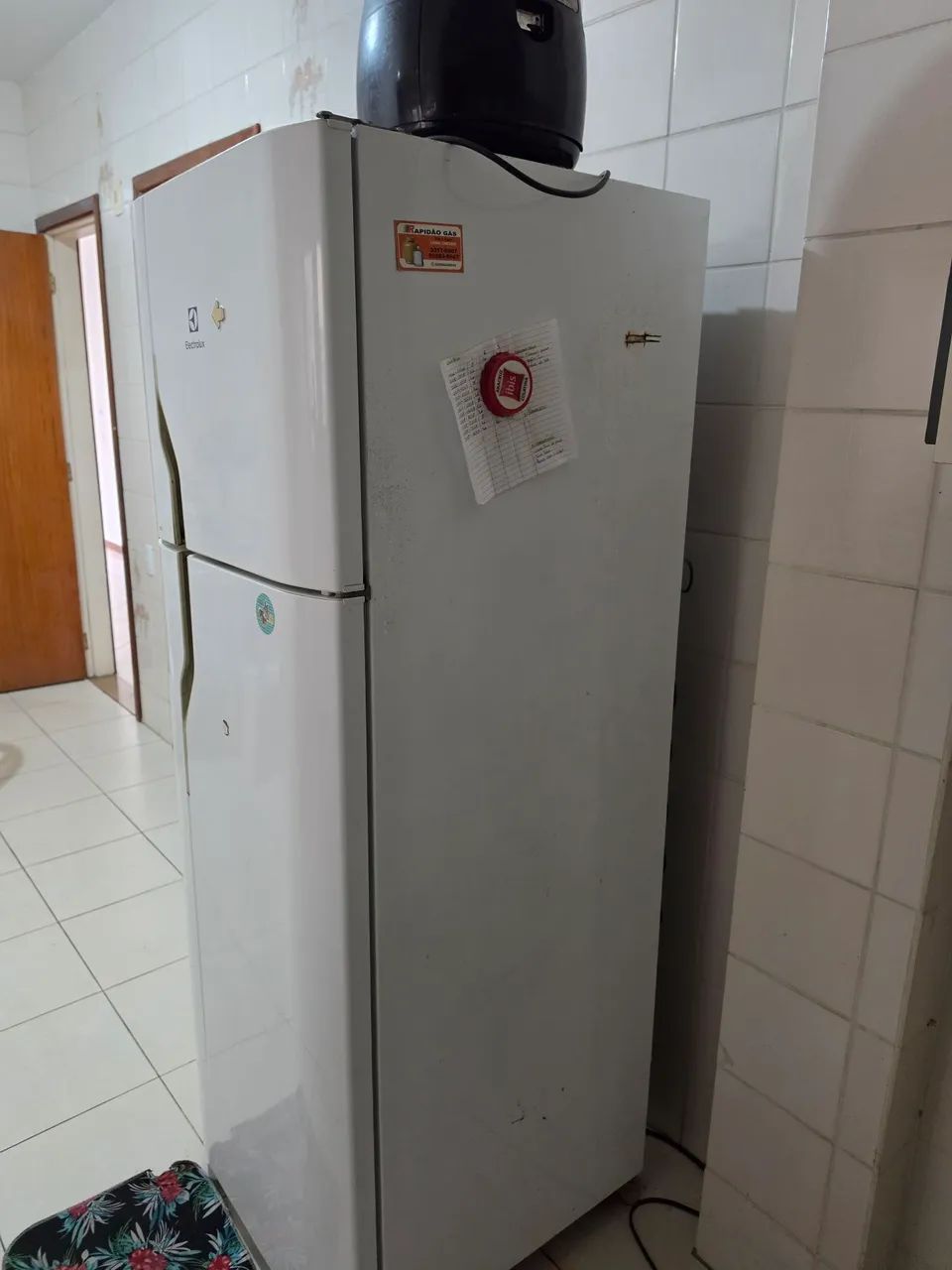 Geladeira usada Eletrolux dúplex 362 litros - Foto 3