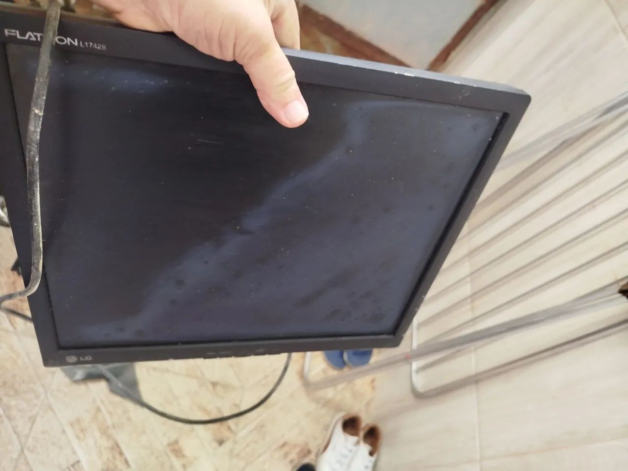 Vendo monitores diversos  - Foto 5