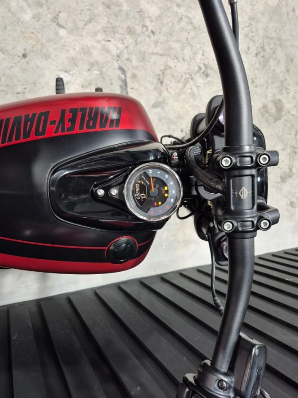 Harley-Davidson Fat Bob FXFB 2019 - Foto 2