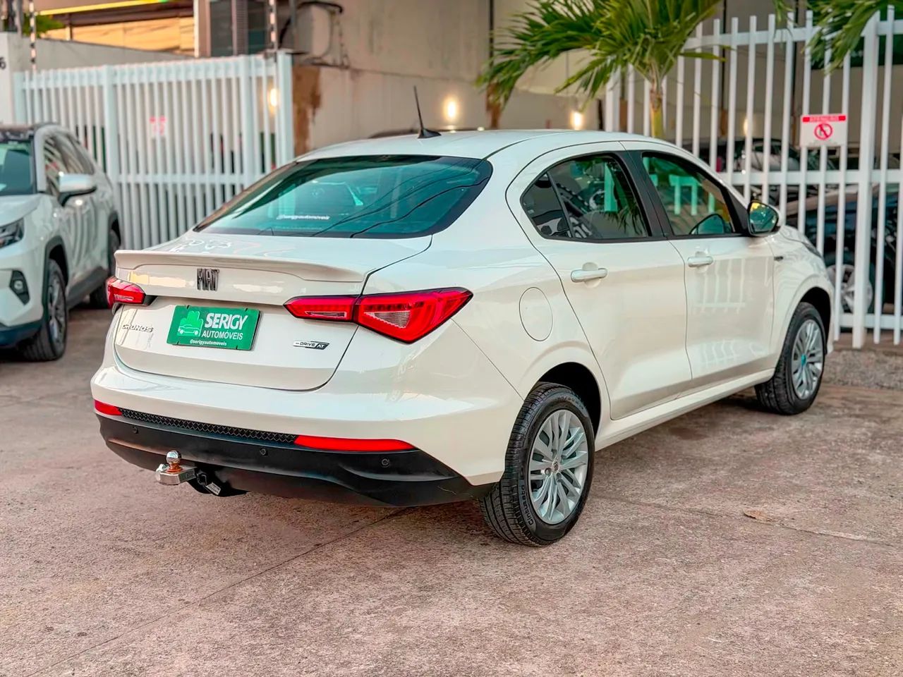 Fiat Cronos Drive 1.3 8V Flex Aut. 2024 - Foto 4