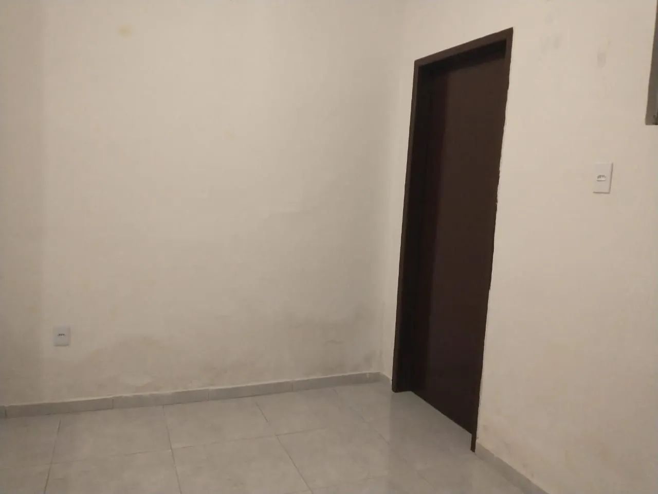 Alugo uma casa no sol nascente  - Foto 3