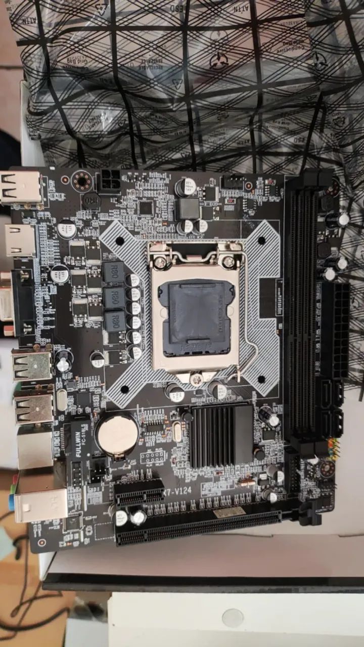 Vendo Placa Mãe H61 - Foto 2