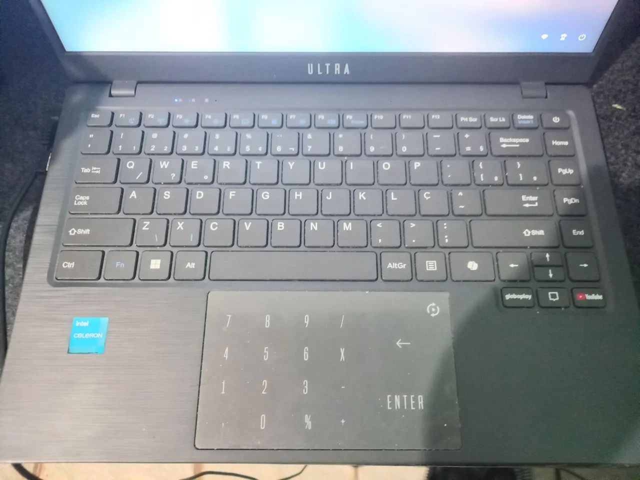 Notebook Multilaser Ultra UB250, na cor cinza-escuro. - Foto 2