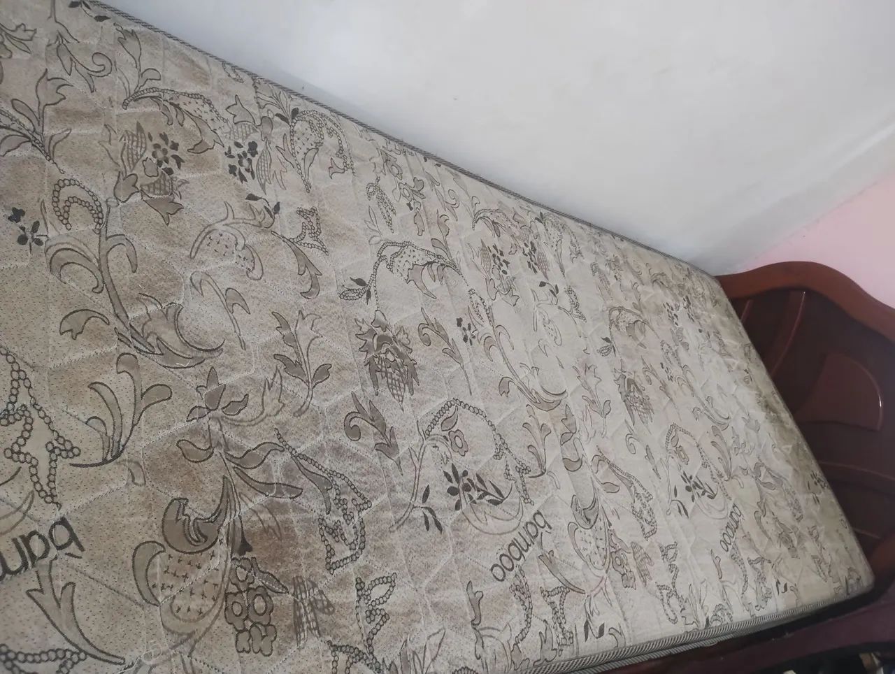 Cama  madeira e colchão ortopédico  - Foto 4