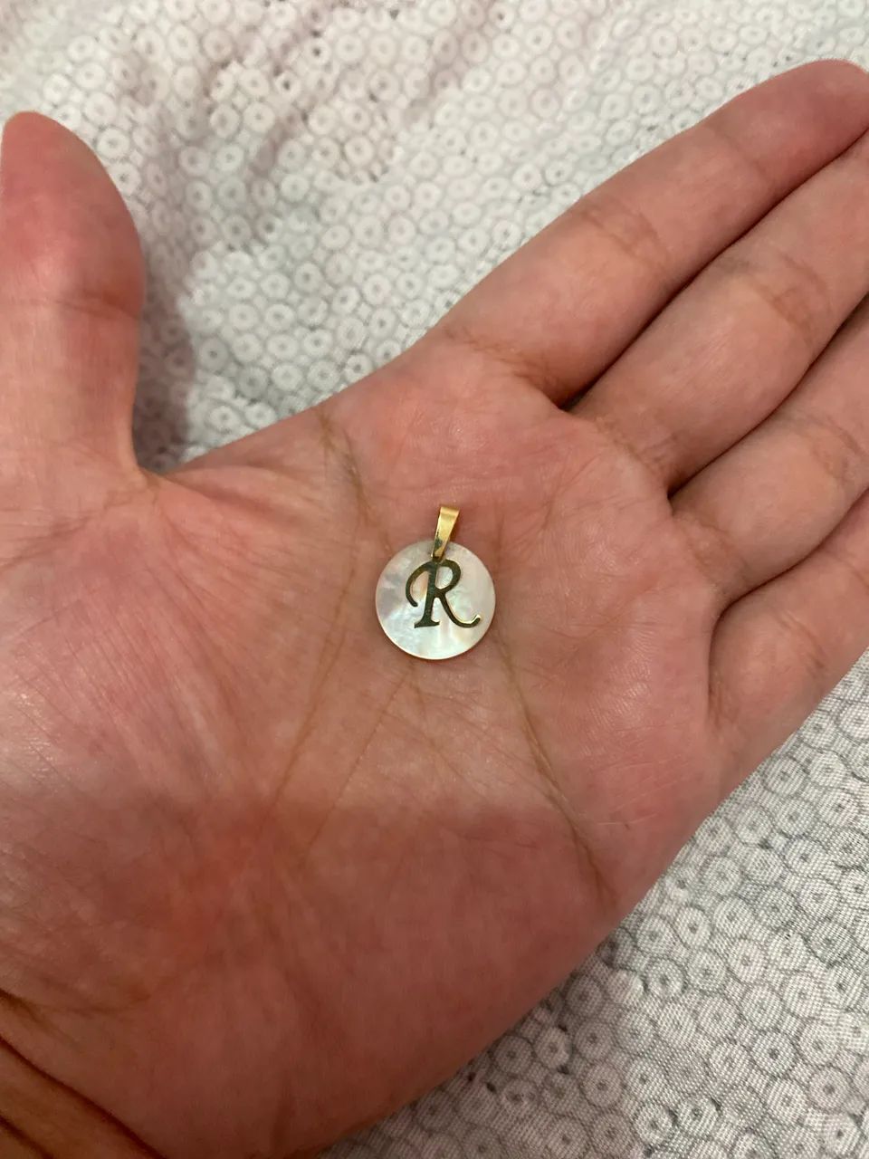 Pingente em madre pérola e ouro. - Foto 2