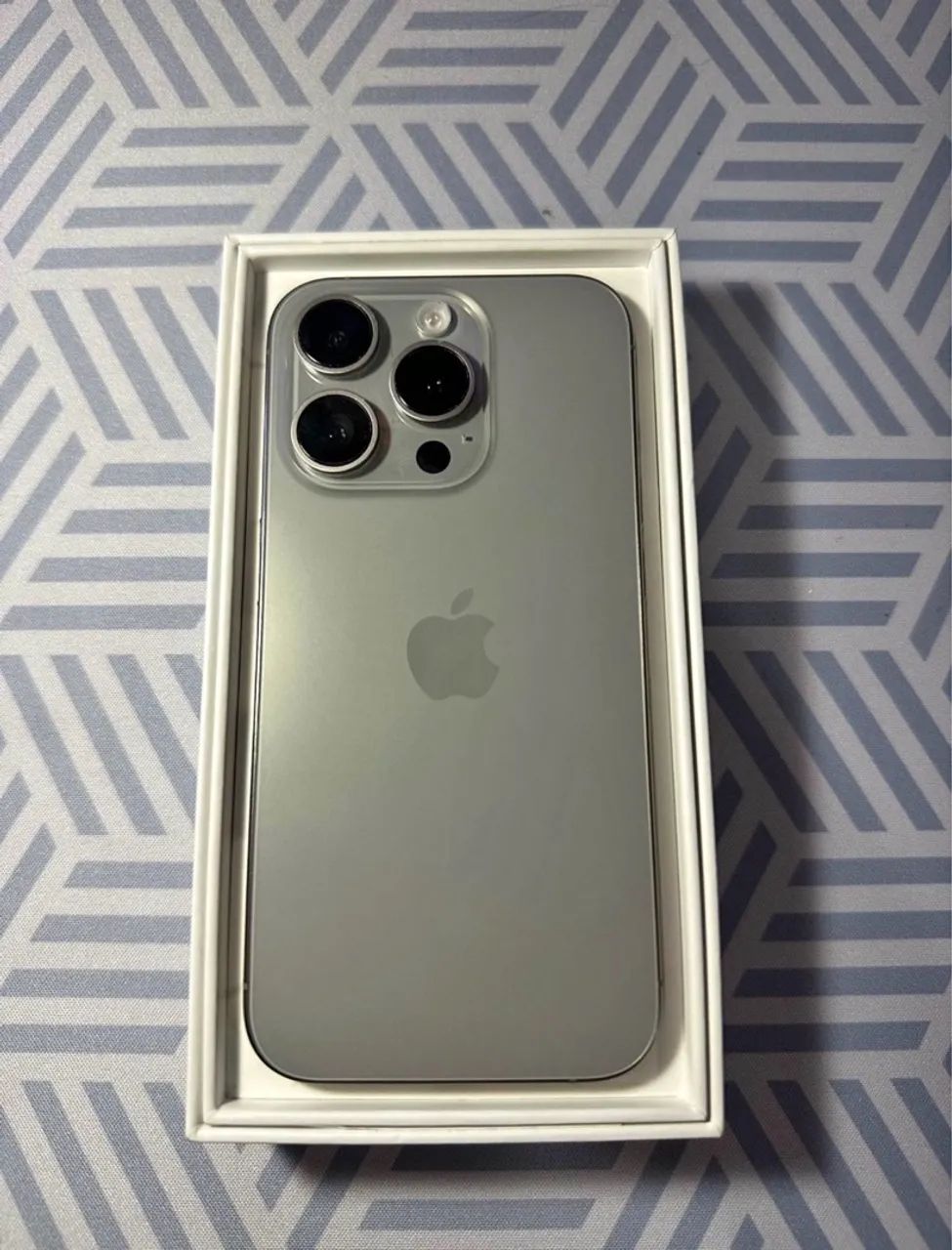 iPhone 15 pro 128g - Foto 2