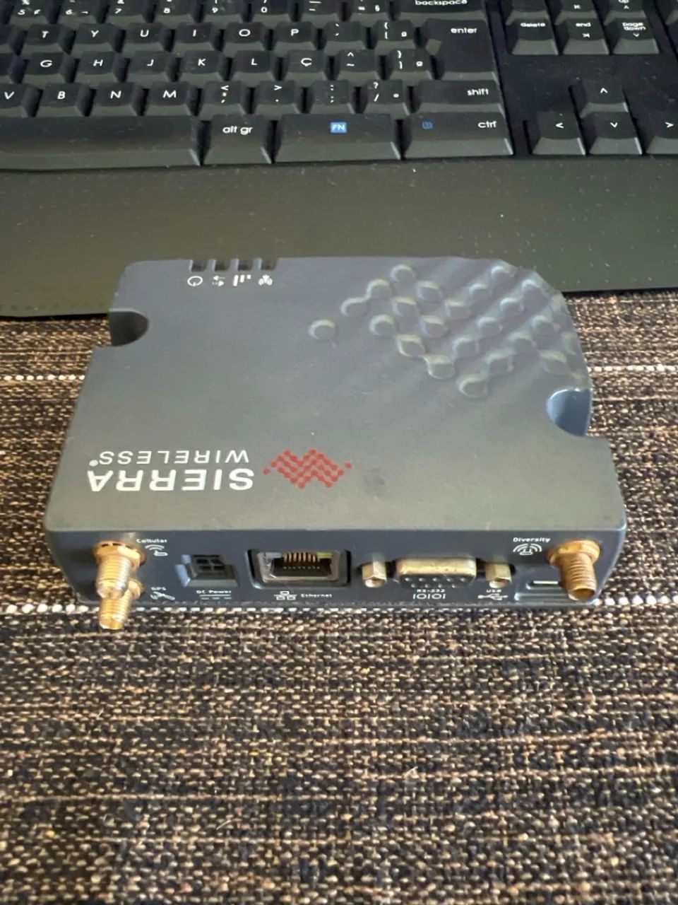 Roteador Gateway IOT M2M Sierra Wireless RV55, LTE-A  - Foto 2
