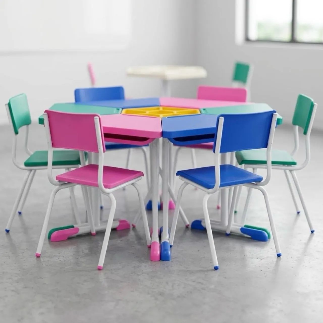 Mesa Escolar coletiva 