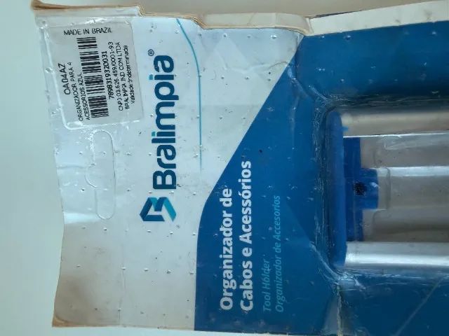Organizador de cabos e acessórios, Contém 4 suportes. Marca: Bralimpia - Foto 4
