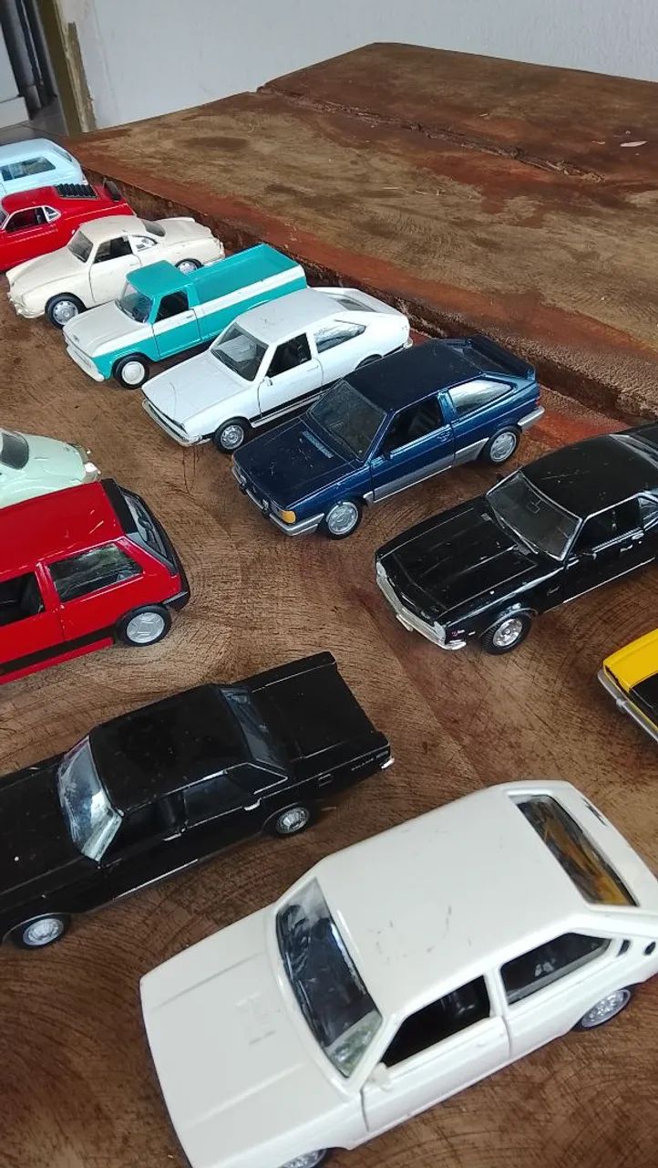 Carrinhos de coleção antigos - Foto 5