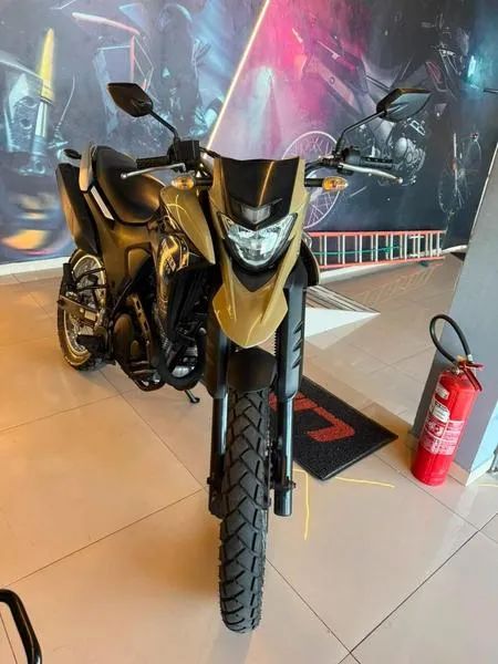YAMAHA XTZ250 LANDER 2023 - Foto 4