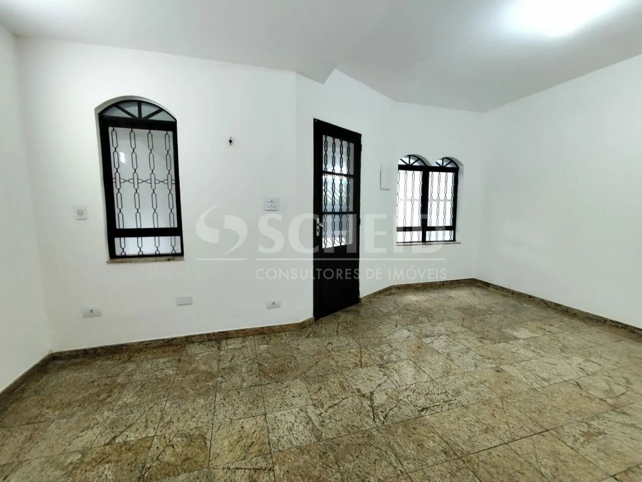 Casa Comercial a Venda no Alto da Boa Vista - 137m² - 6 Salas - 2 Banheiros - 2 Vagas - Foto 4