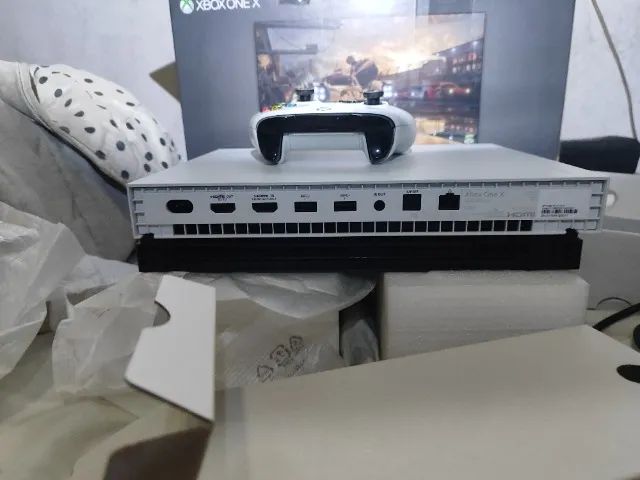 Xbox One X edição limitada branco - Foto 4