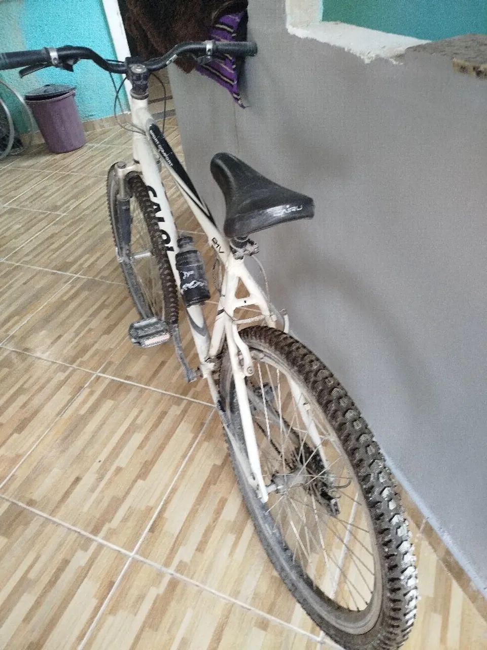 Bicicleta Caloiconfort 21 marcha aro 26 - Foto 2