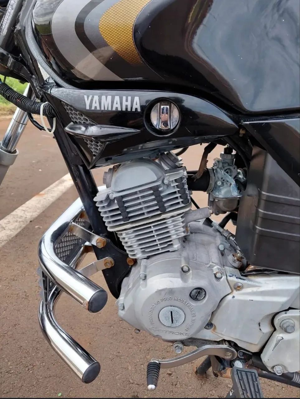 Vende - YAMAHA YBR E 2006 - Foto 3
