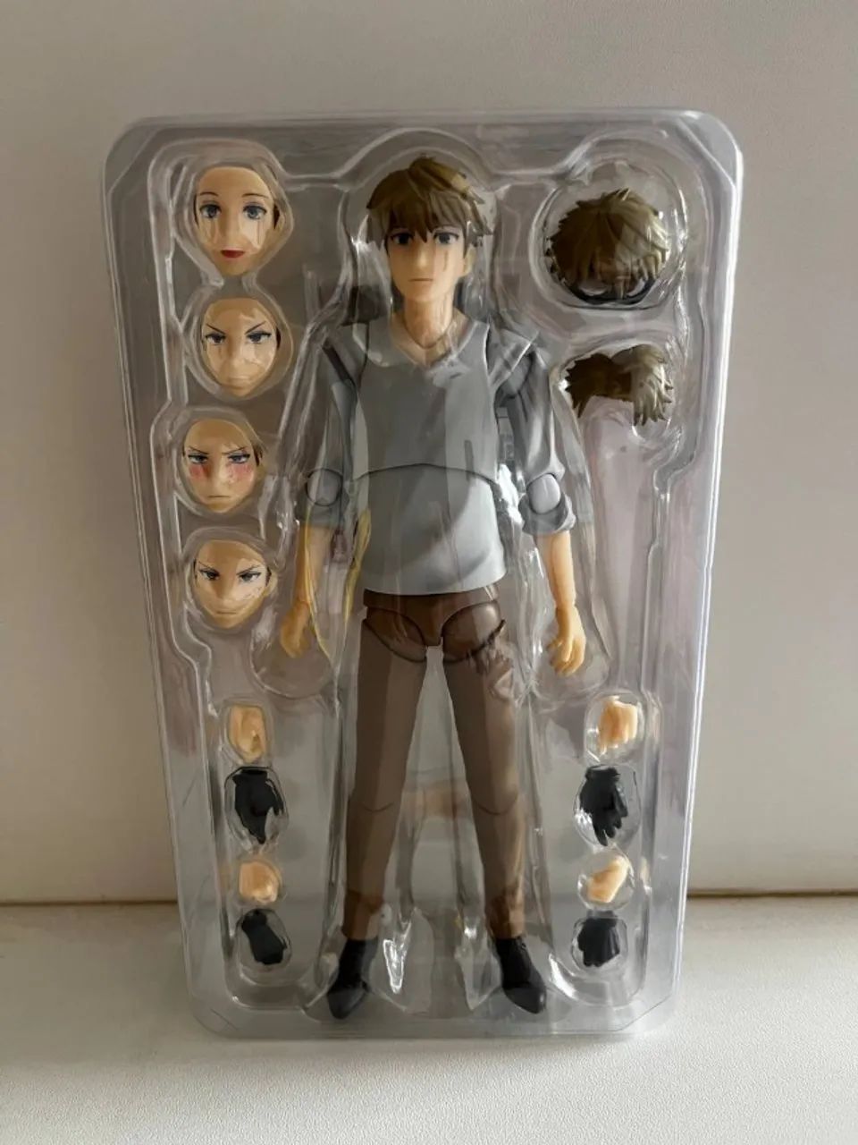 Loid Forger - Bandai SH Figuarts - Foto 2