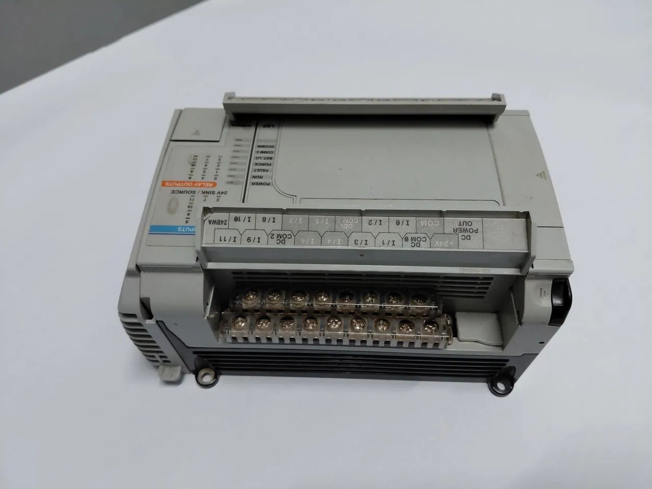  Controlador lógico programavel ( CLP) Allen-bradley  Micrologix 1500 Modelo 1764-24BWA - Foto 3