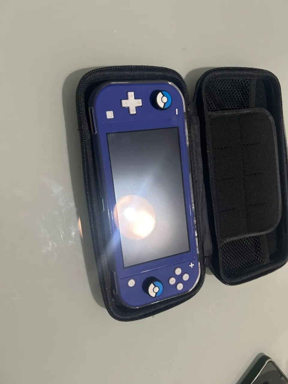 Nintendo Switch Lite azul turquesa, em perfeito estado - Consoles