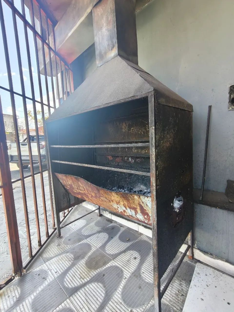Churrasqueira - Foto 2