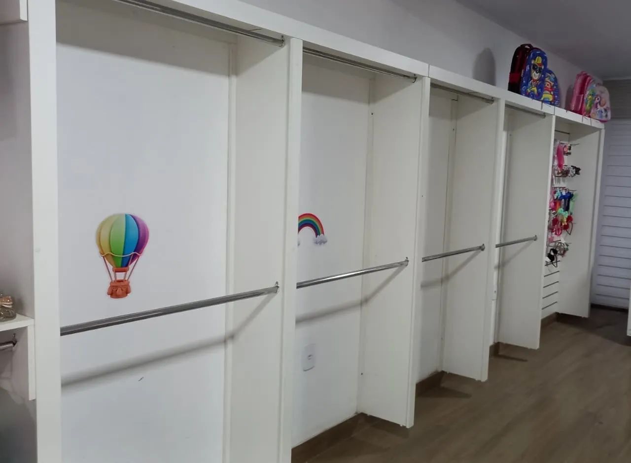 Móveis para loja