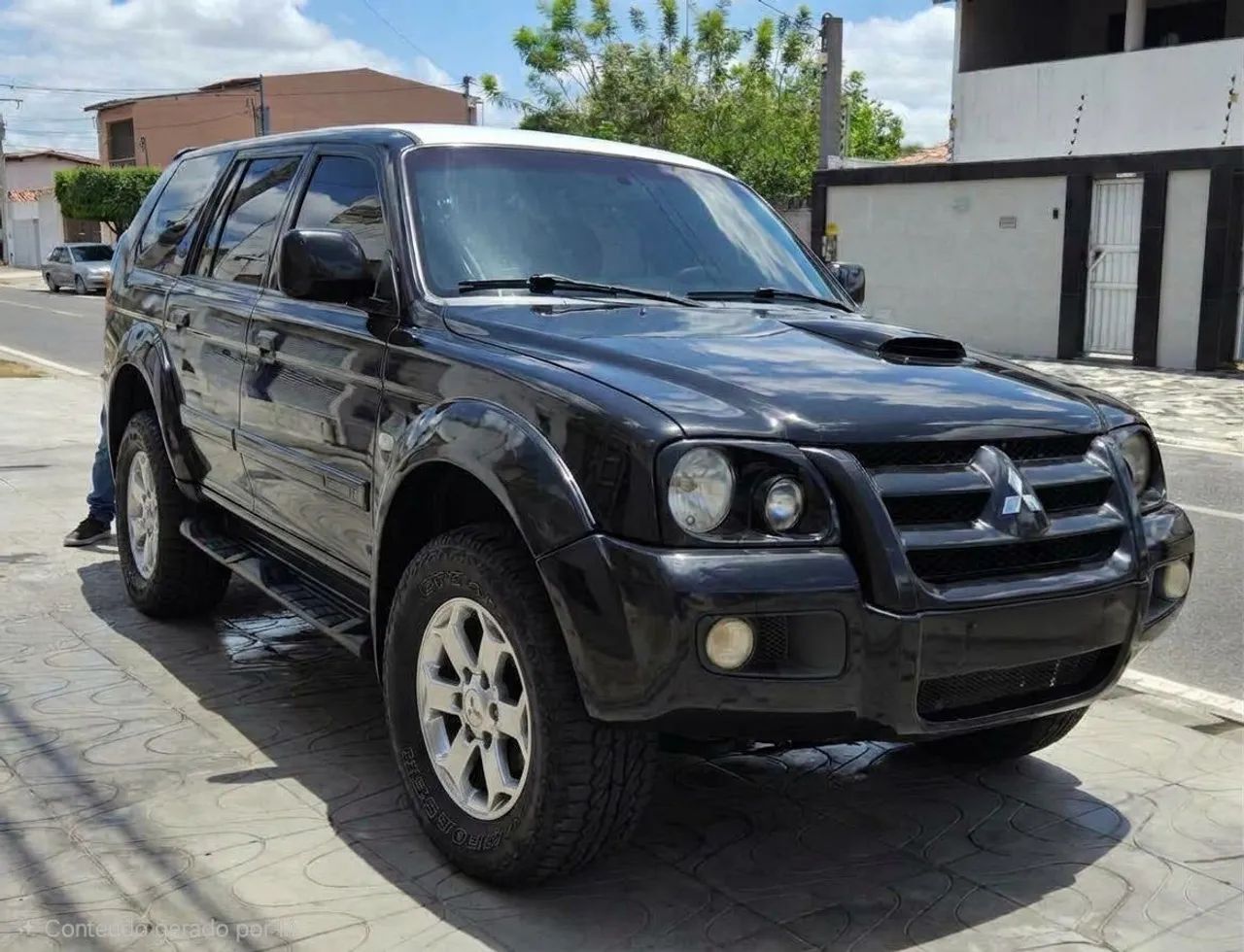Mitsubishi Pajero Pajero Sport HPE 2.5 4x4 Diesel Aut. 2010