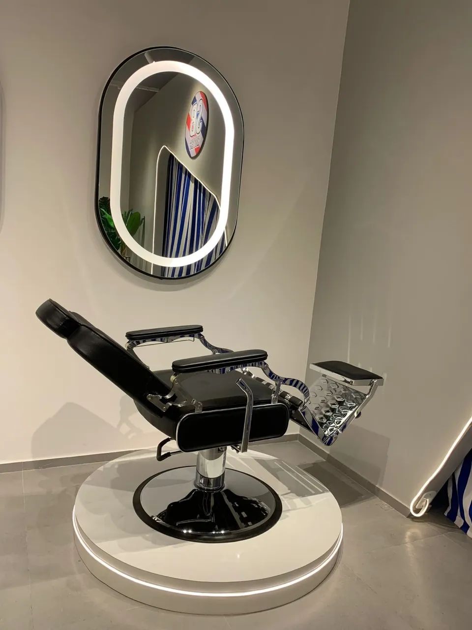 CADEIRAS PARA BARBEARIA - Foto 2