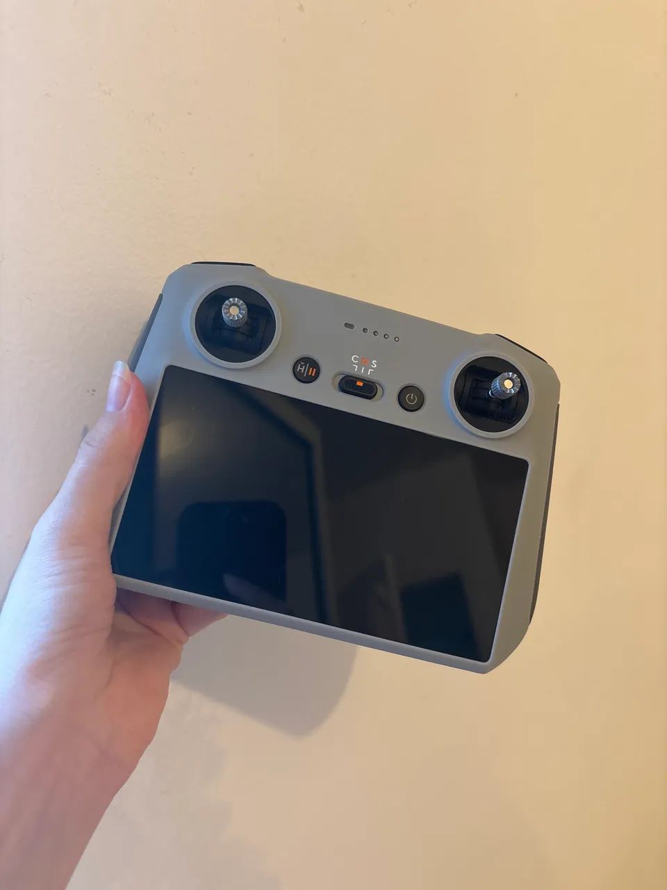 Vendo controle com tela DJI - Foto 2