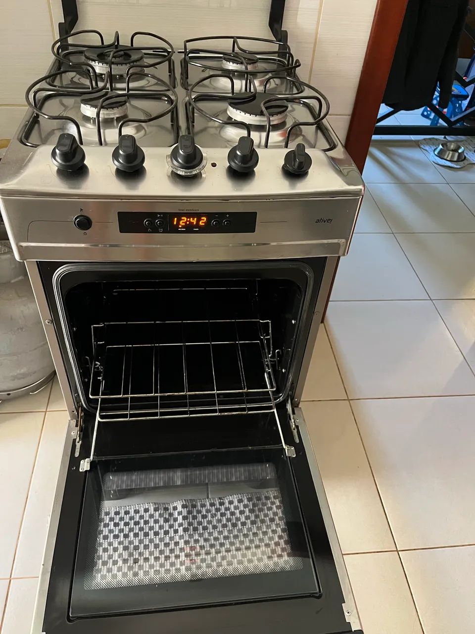 Fogão Brastemp 4 Bocas com Relógio e Timer Eletrônico  - Foto 4