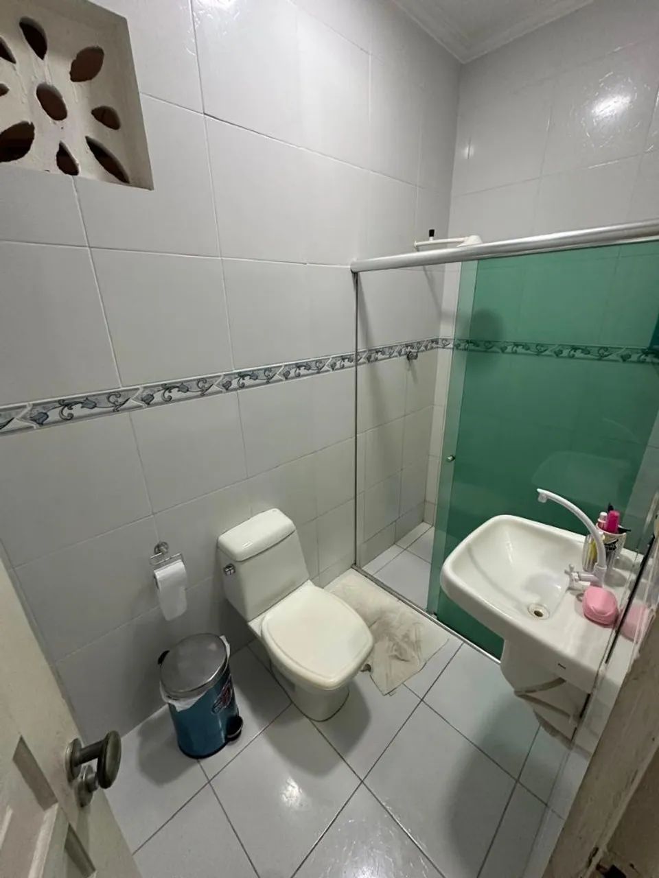 Casa 5 Dormitórios. Adrianópolis. - Foto 5