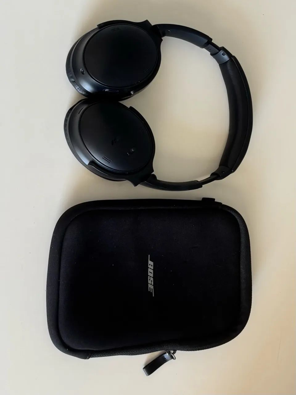 Fone Bose com cancelamento de ruído Bluetooth - Resistente a suor e respingos - Foto 2