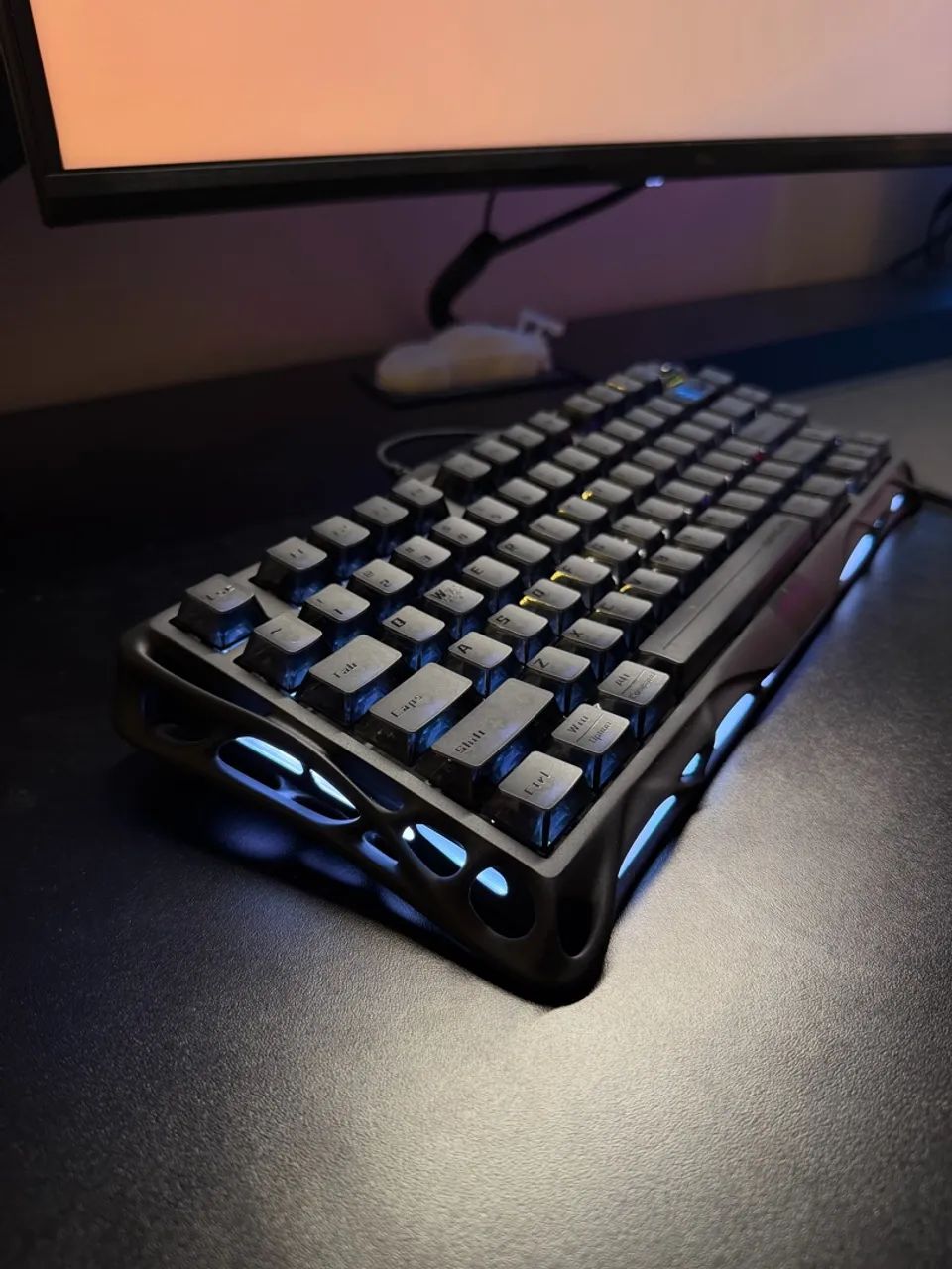 Teclado Gravastar V75 (2 meses de uso)  - Foto 2