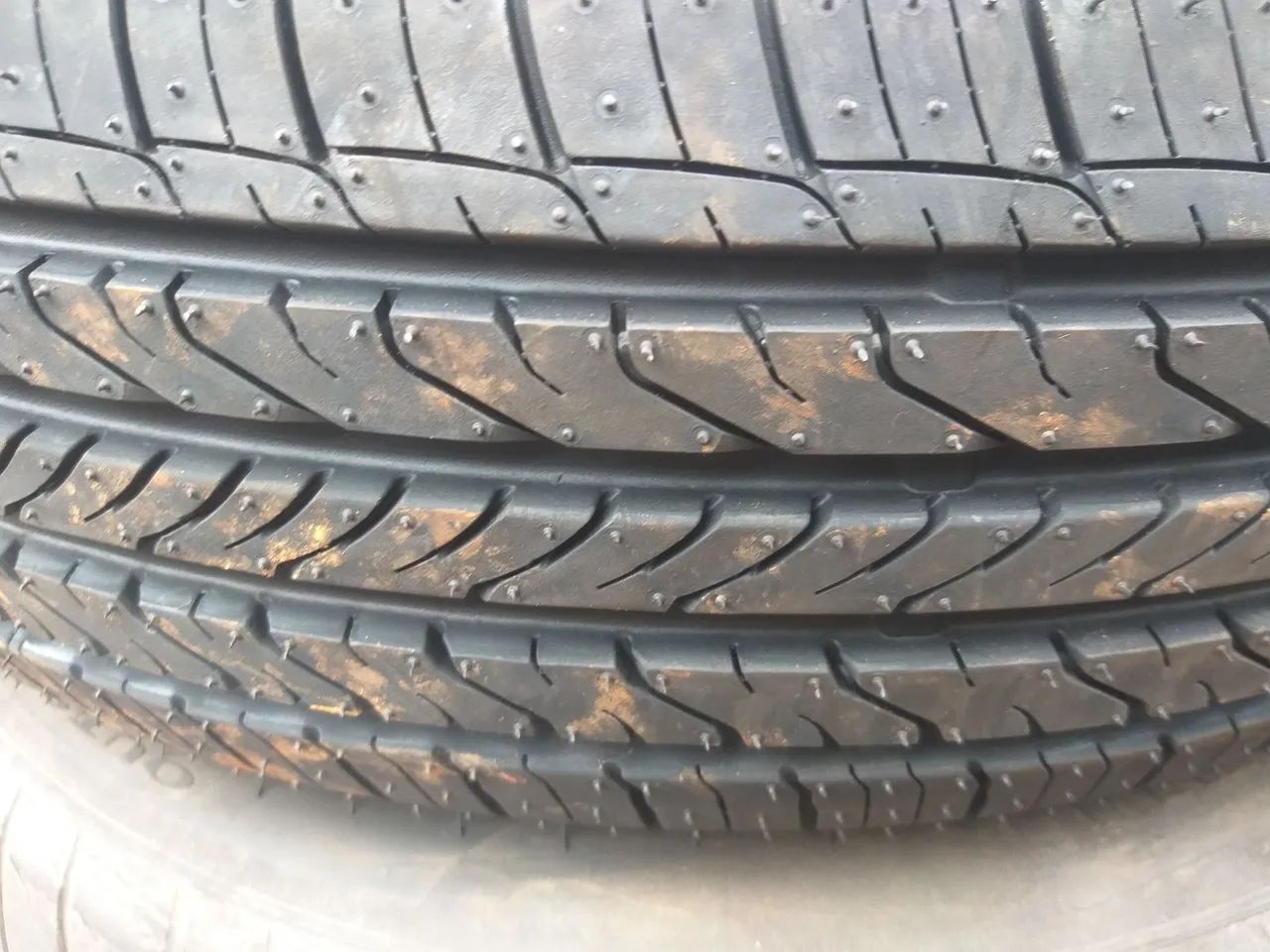 Pneus 185 65 15 nexem novos o jogo**  - Foto 5