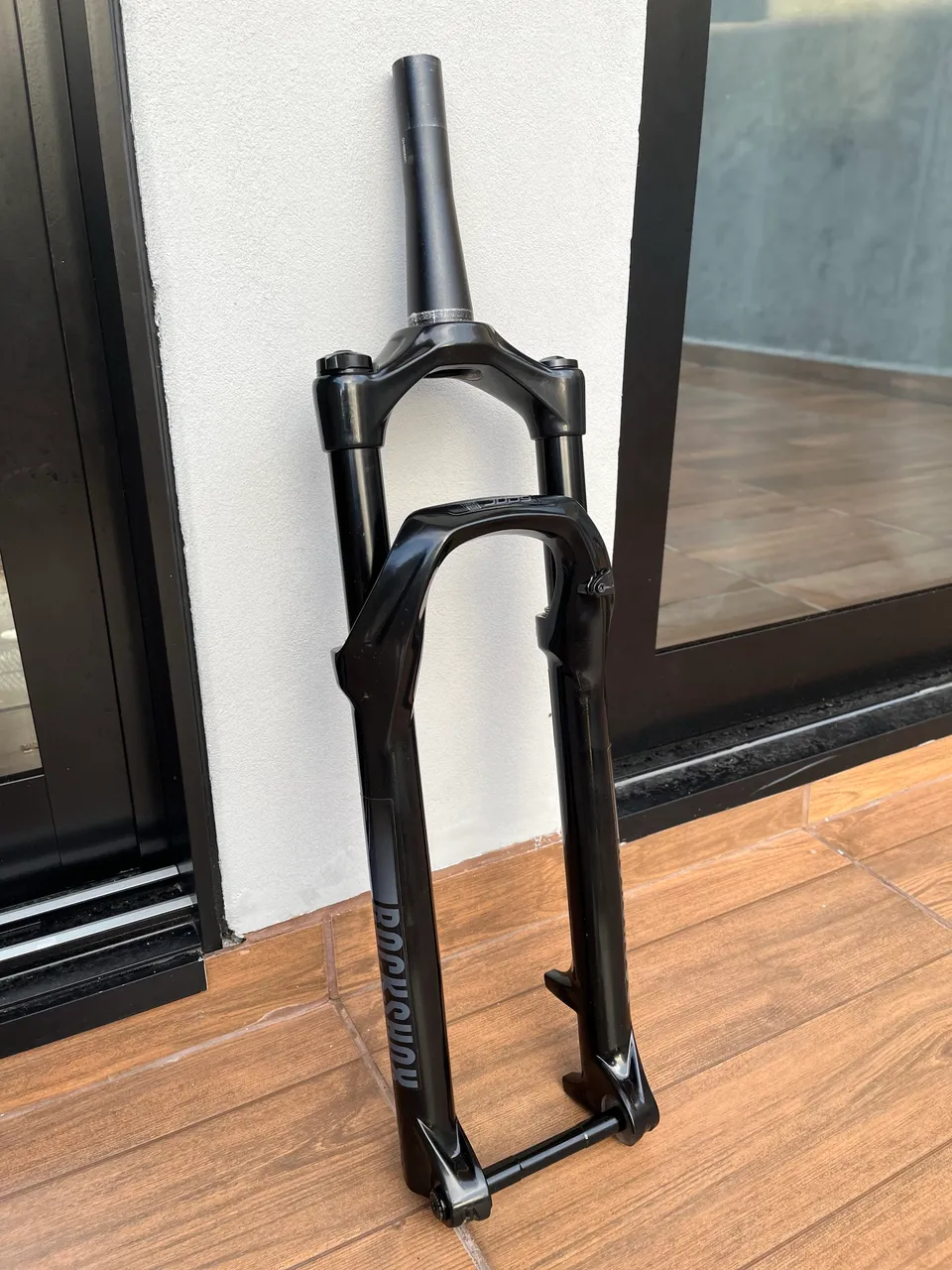 Manitou Black Elite usada - Peças para motos - Marataízes