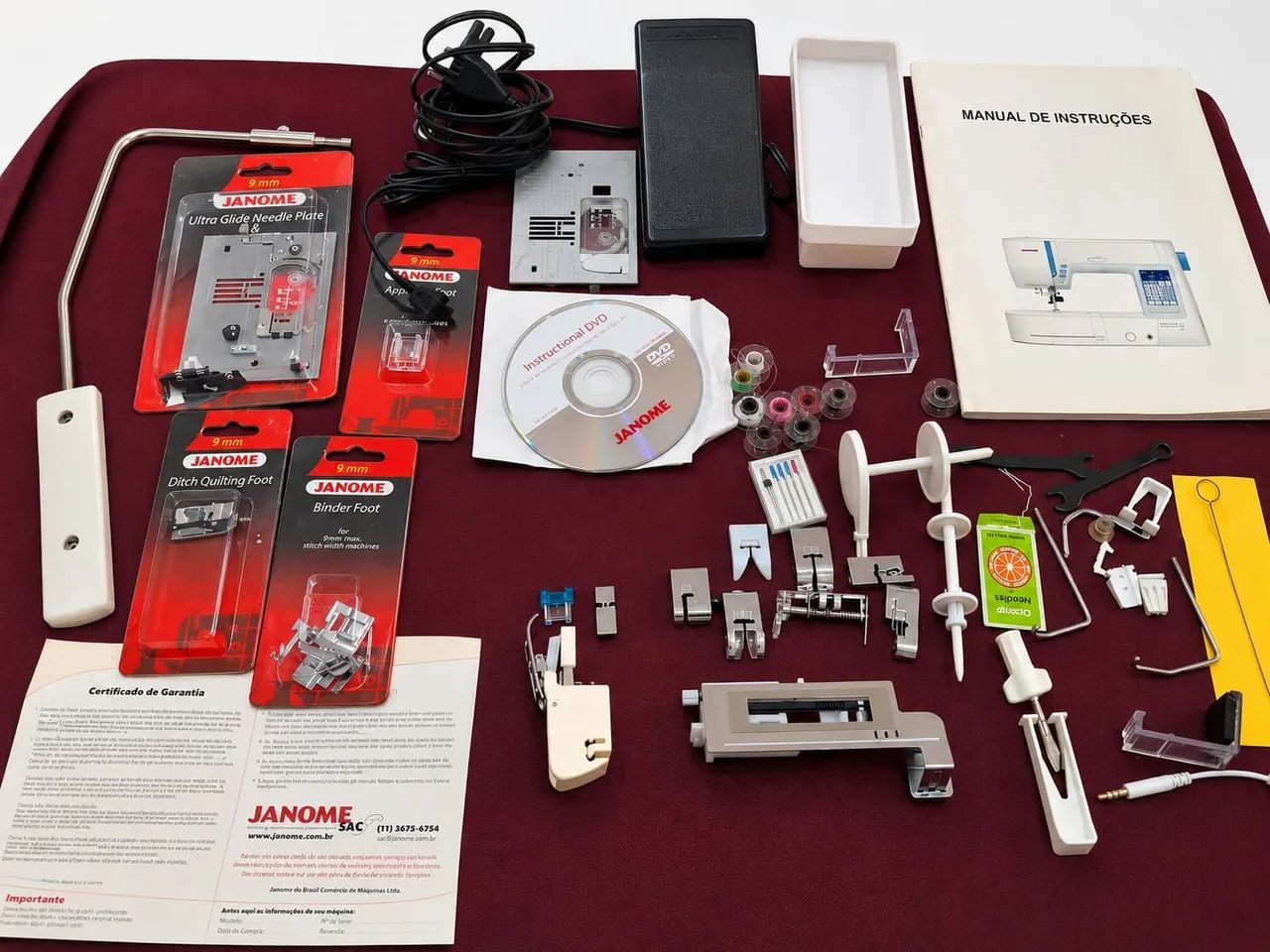 maquina de costura e pontos de bordados eletrônica Janome Skyline S5 - Foto 4