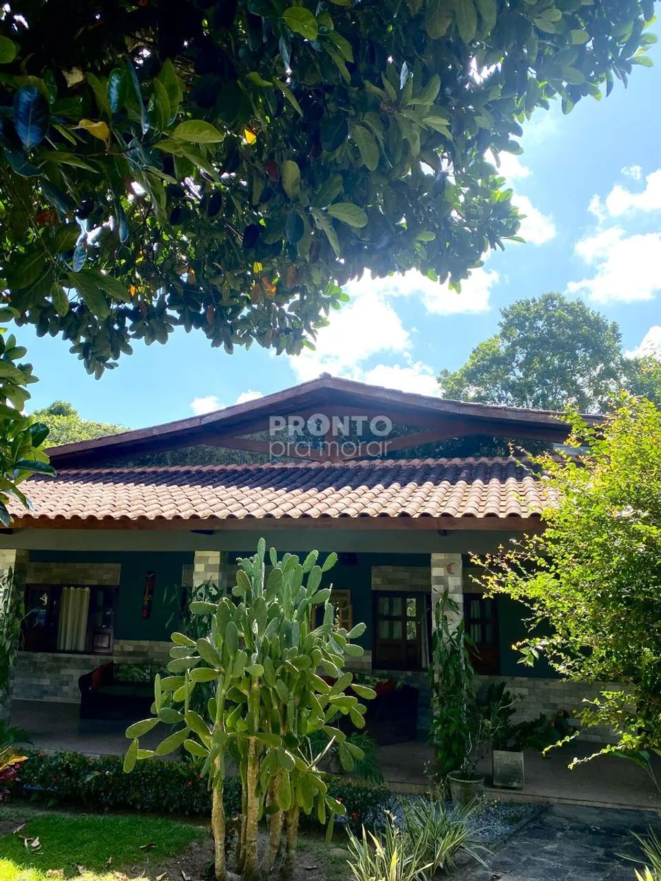 Casa de Condomínio com 6 quartos em ALDEIA